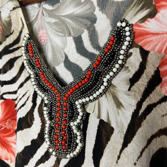 Susan Graver Women's Tunic Top 3X Zebra Floral Beaded Neckline Short Sleeve - Picture 3 of 11